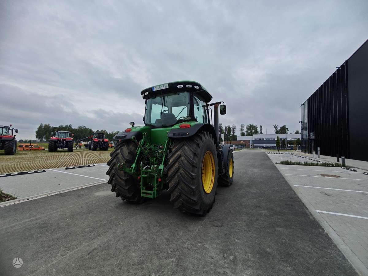 John Deere 7260R, traktori