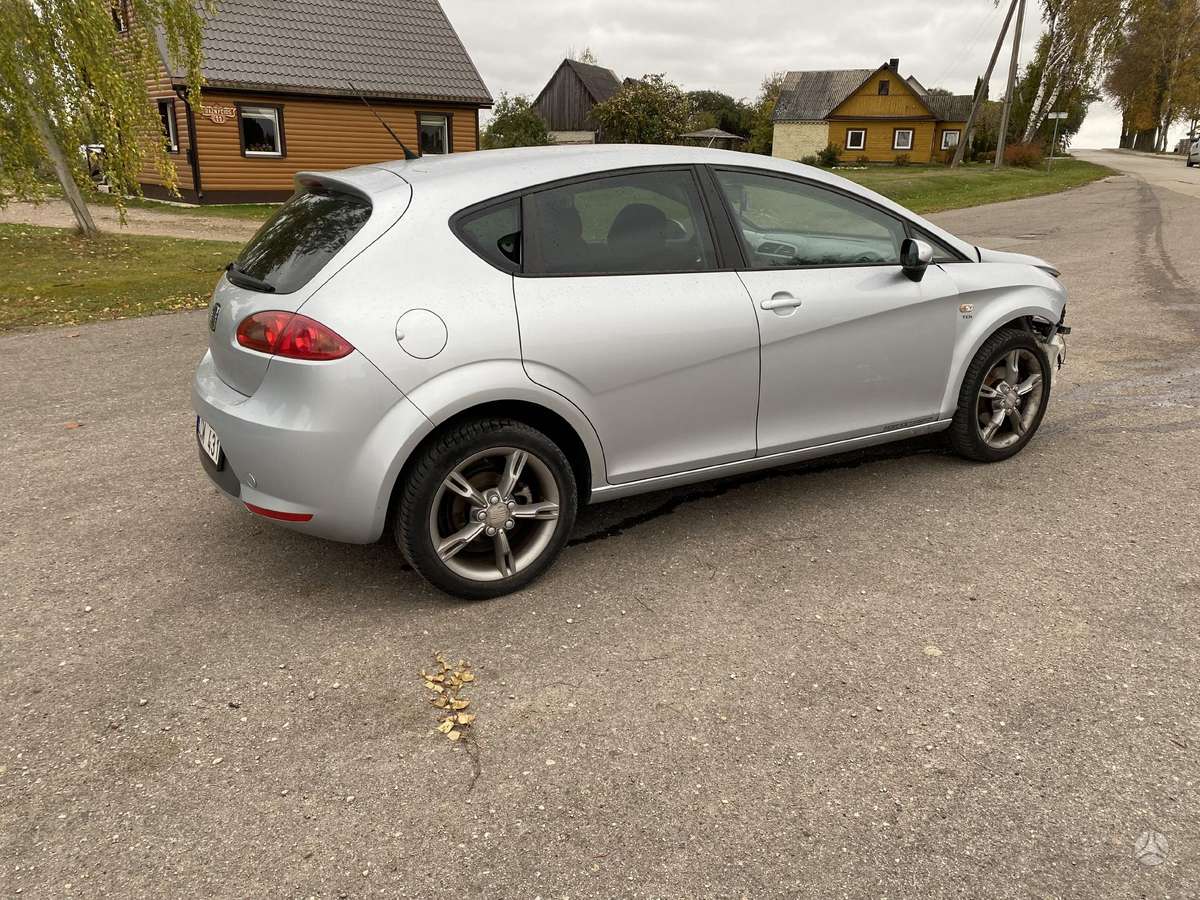 Seat Leon, Dureles, body parts
