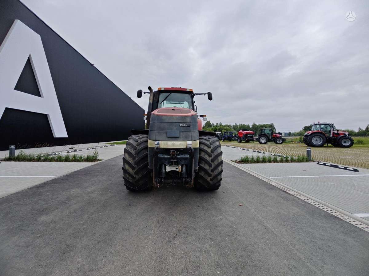 Case-IH Magnum 315, traktoriai