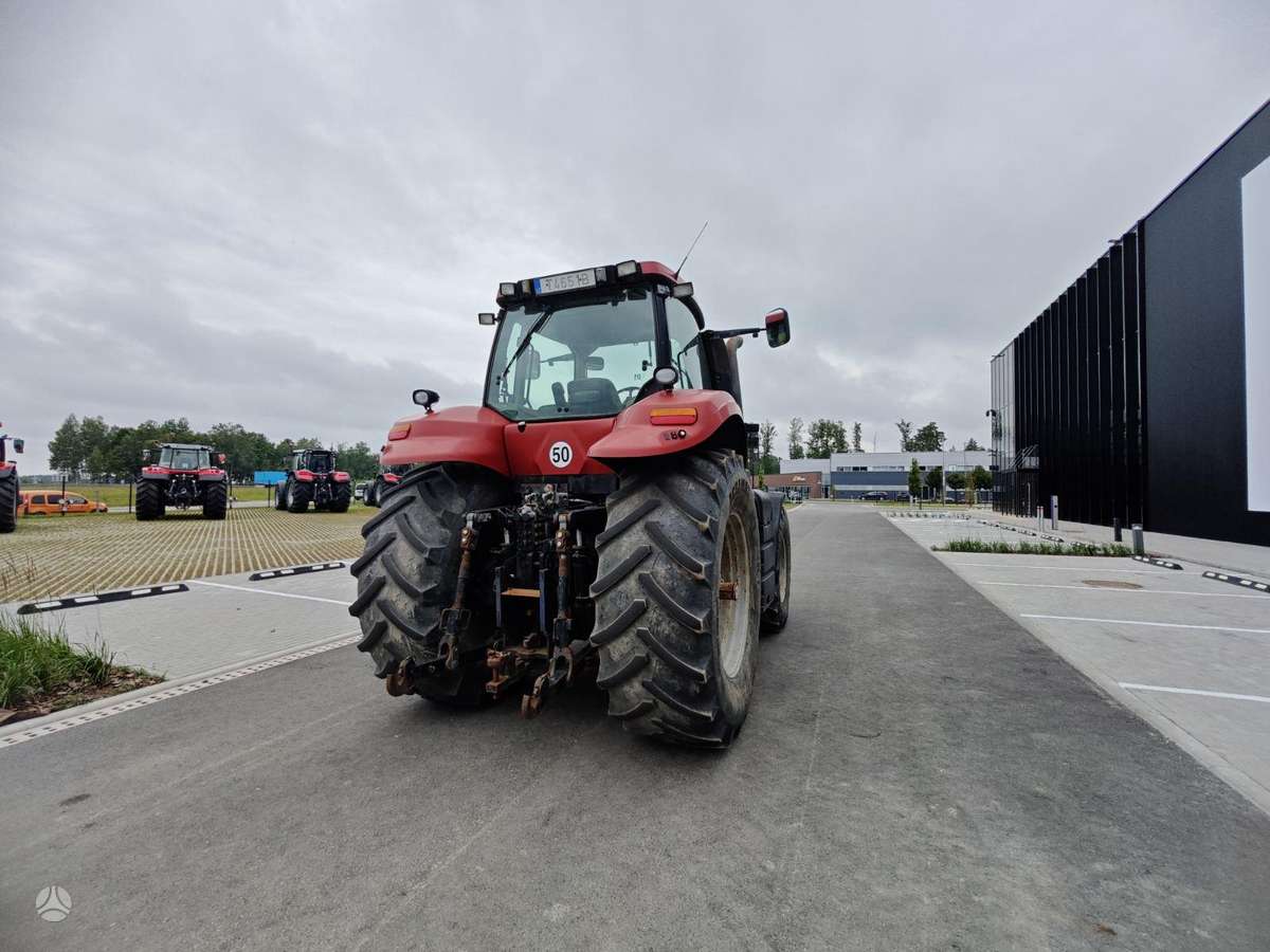 Case-IH Magnum 315, traktoriai
