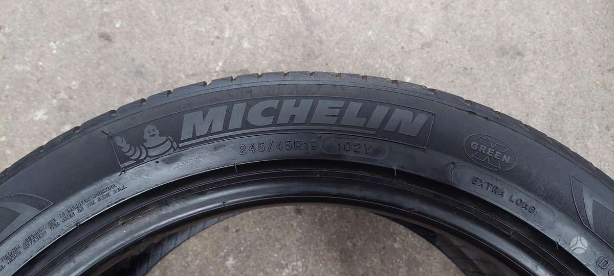 Michelin, summer 245/45 R19