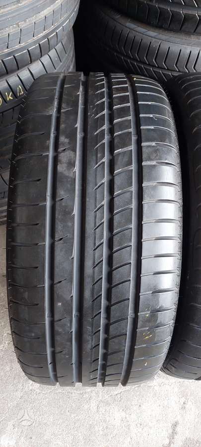 Goodyear, летние 245/35 R19