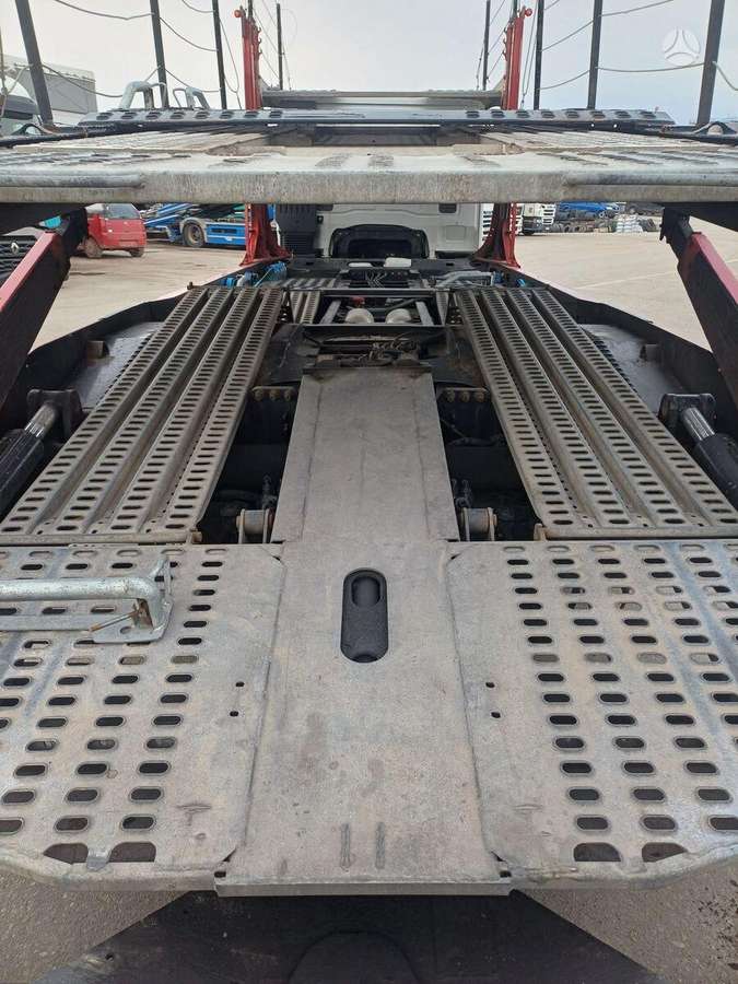 Iveco A190s + LOHR 2015, auto transporters
