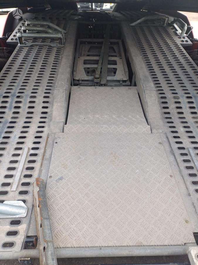 Iveco A190s + LOHR 2015, auto transporters