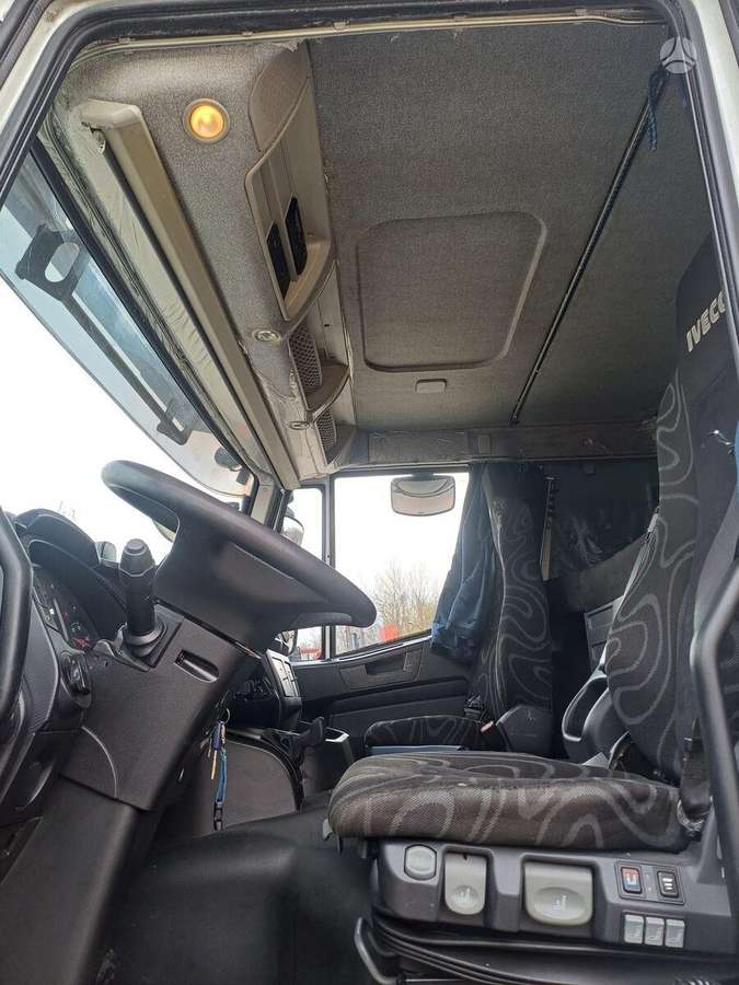 Iveco A190s + LOHR 2015, auto transporters