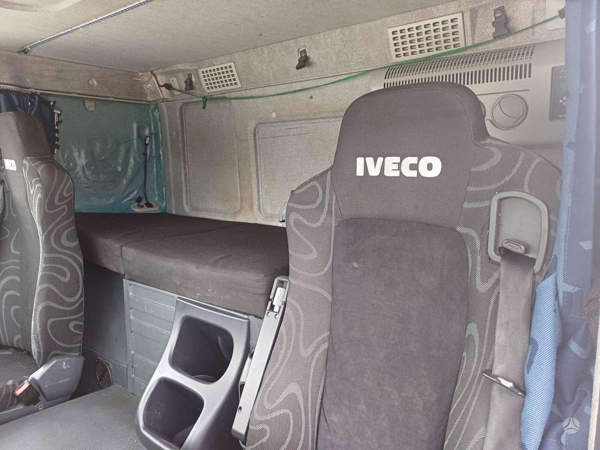 Iveco A190s + LOHR 2015, auto transporters