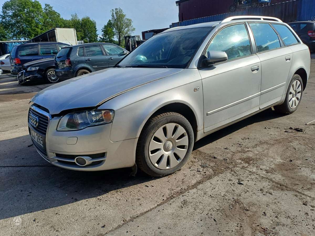 Audi A4 по частям