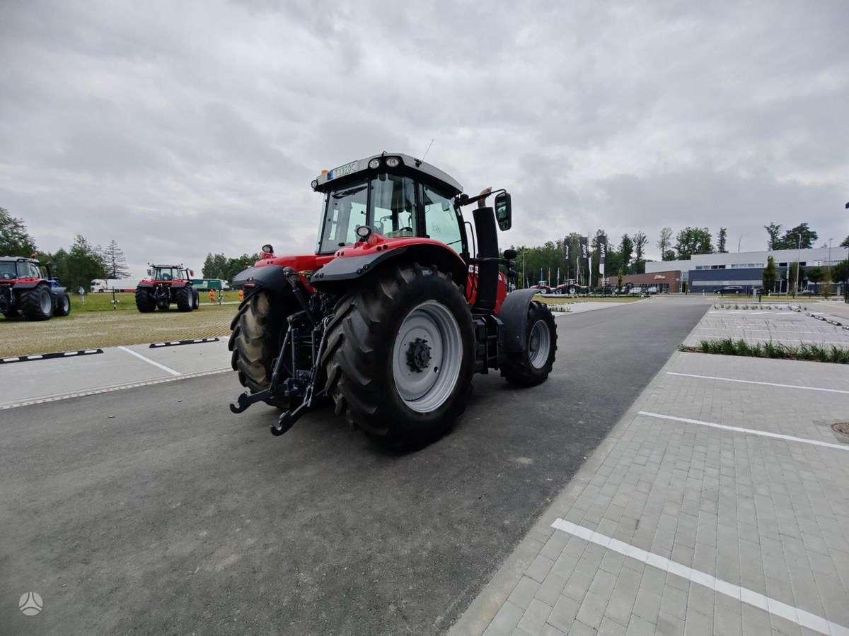 Massey Ferguson 7722, tractors