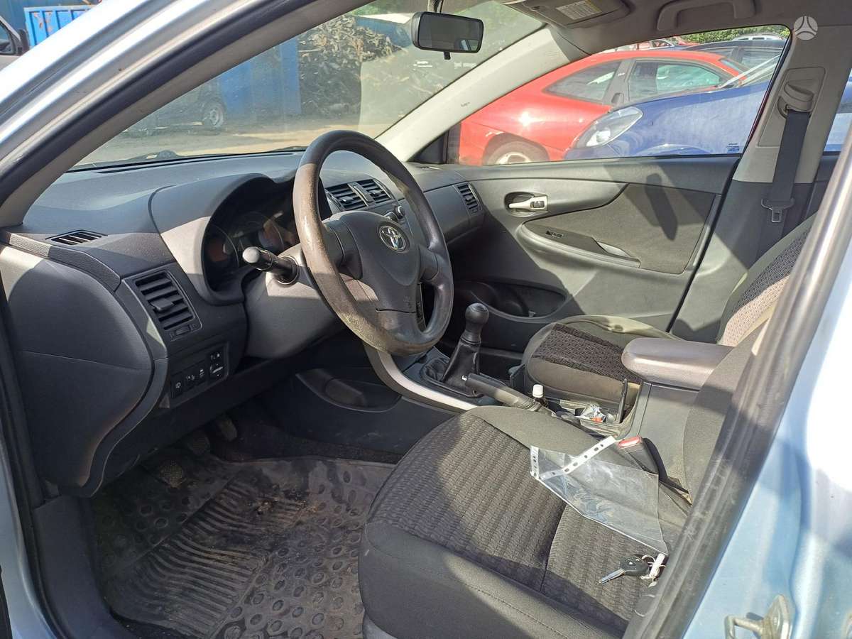 Toyota Corolla rezerves daļās