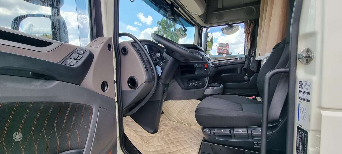 DAF XF 530, тягачи