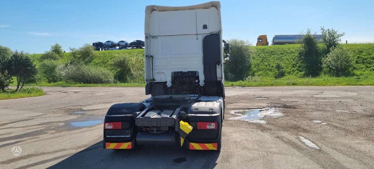 DAF XF 106.460, vilkikai