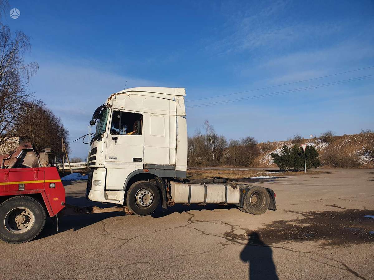 DAF XF 105.460, тягачи