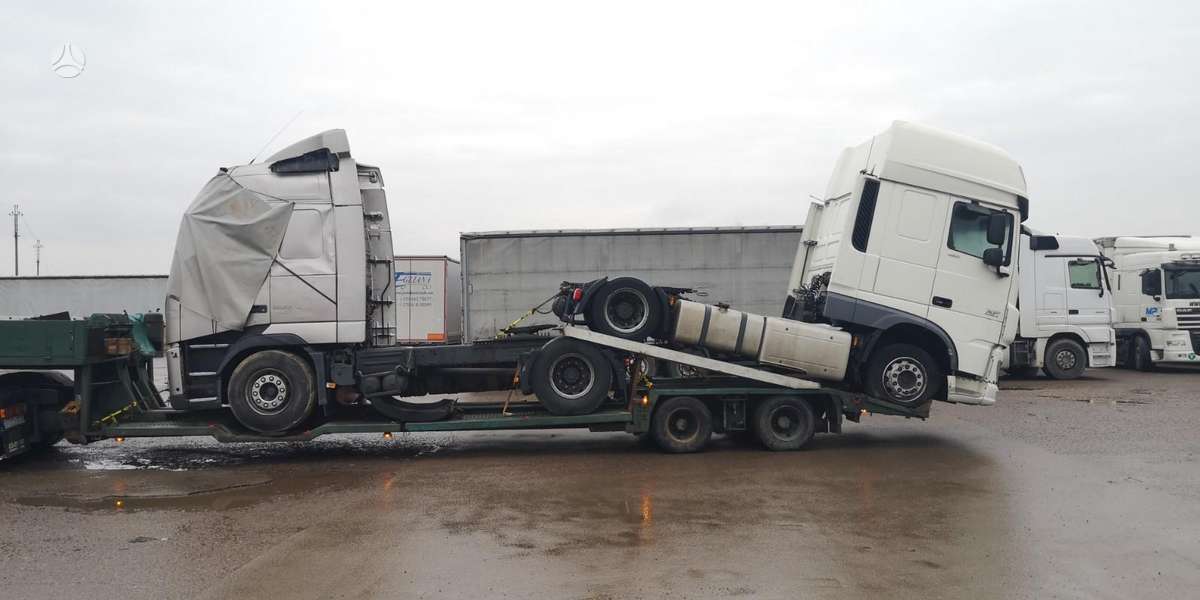 DAF XF 106.460, semi-trailer trucks