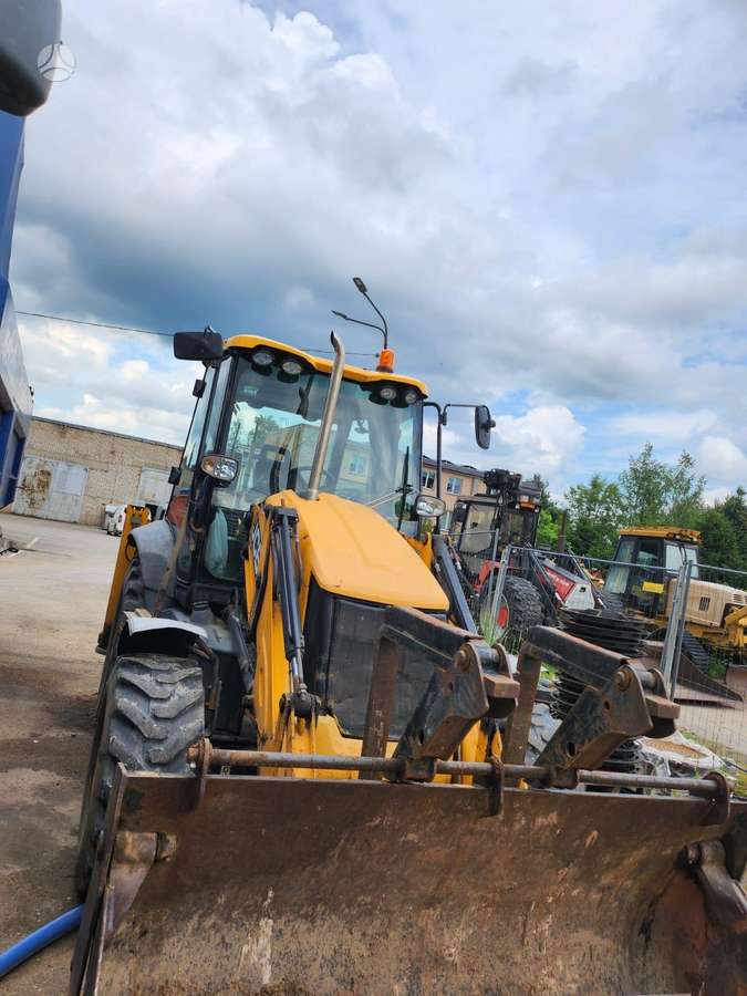 JCB 3cx, excavator loader
