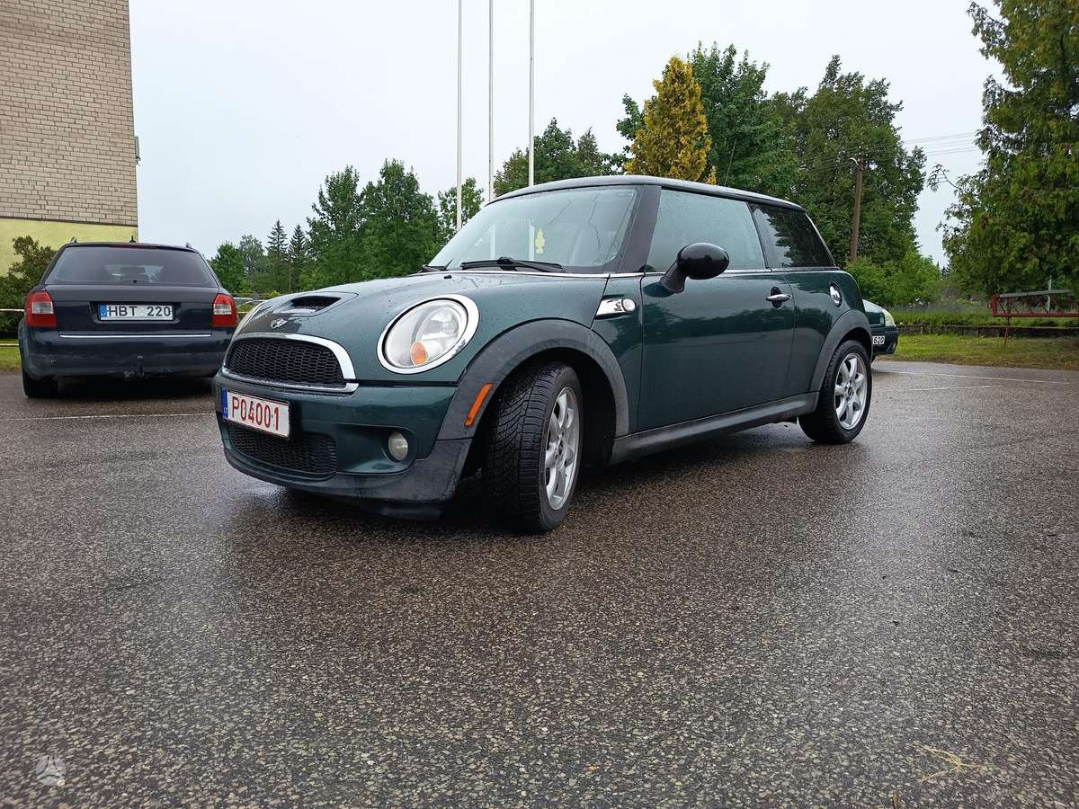 Mini Cooper S, 1.6 l., hatchback