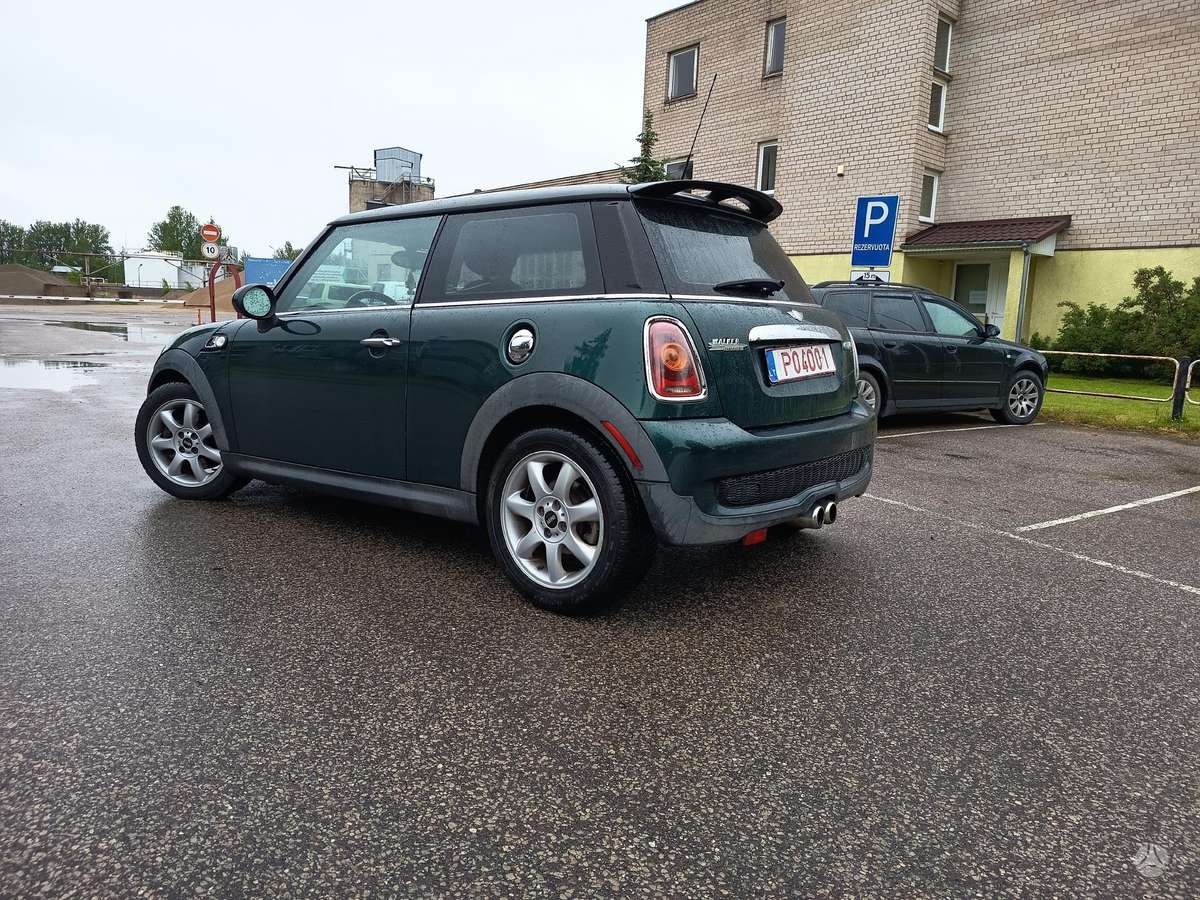 Mini Cooper S, 1.6 l., hatchback