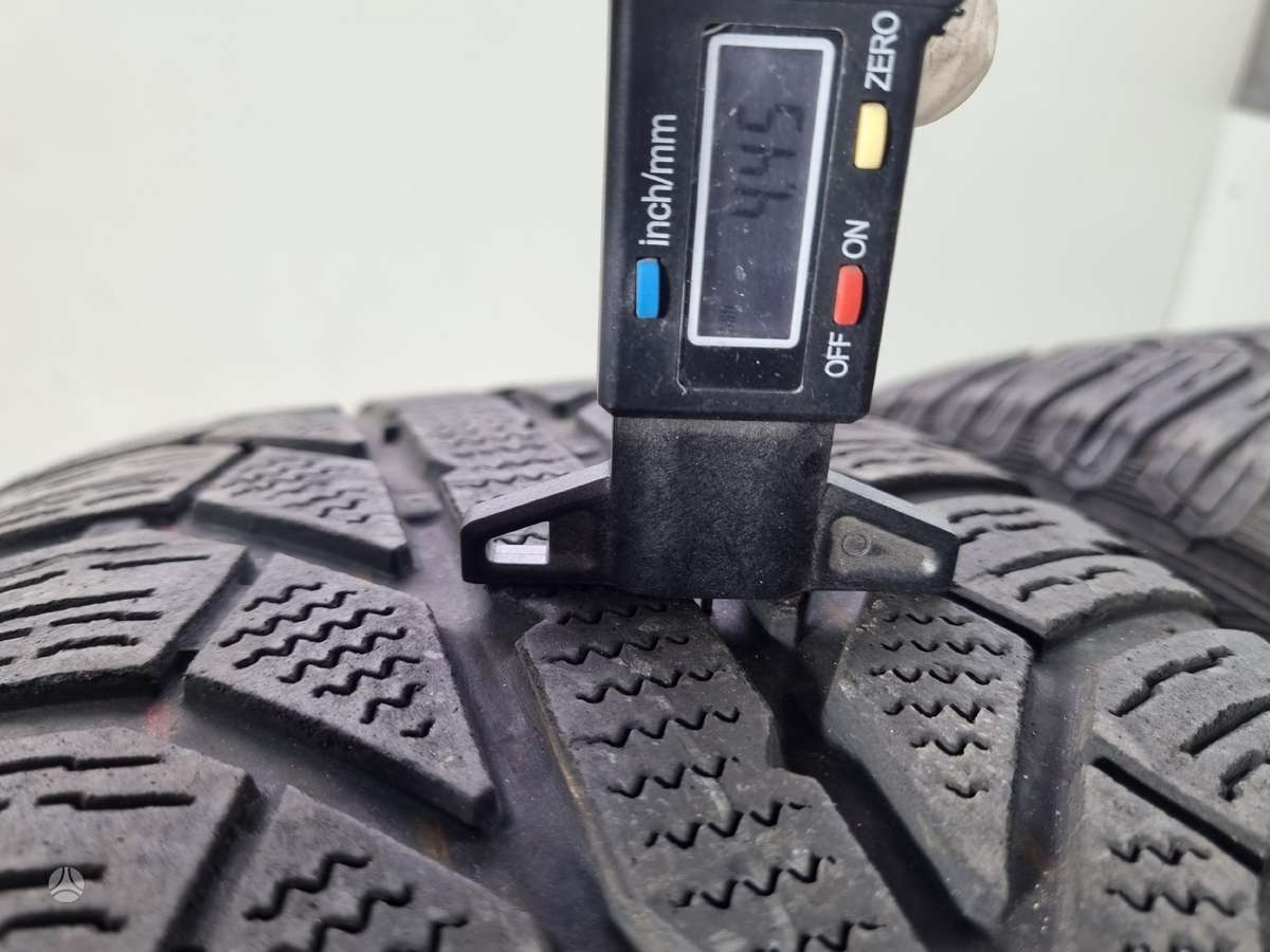 Semperit 4-5mm, universalios 215/65 R17