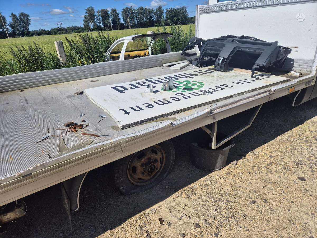 Iveco Daily, cargo vans