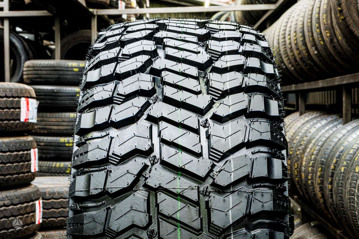 Radar Renegade R/T, summer 33/12,5 R18