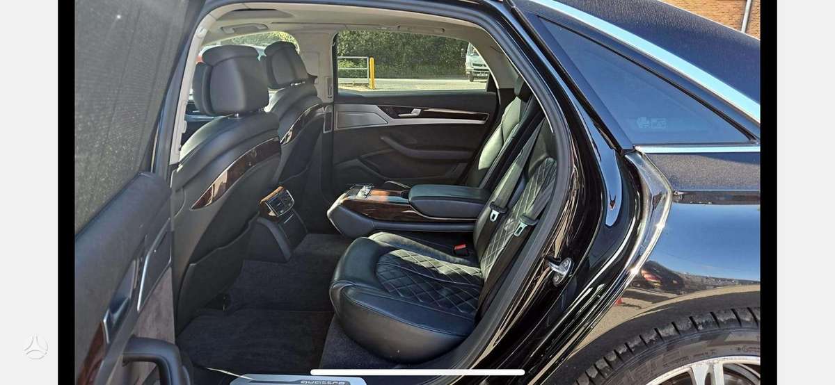 Audi A8 L