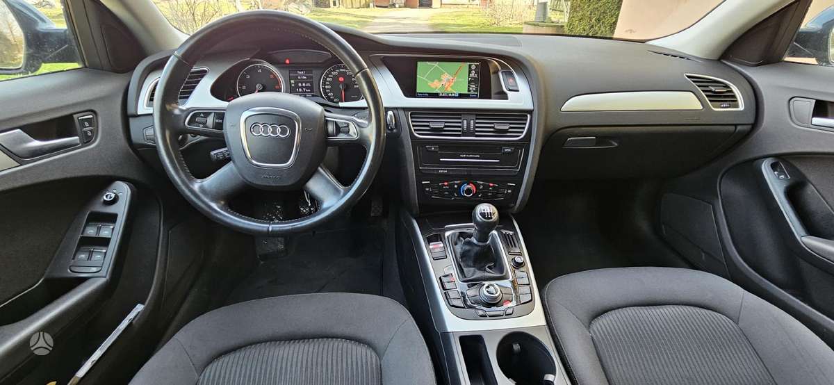 Audi A4, 2.0 l., Универсал