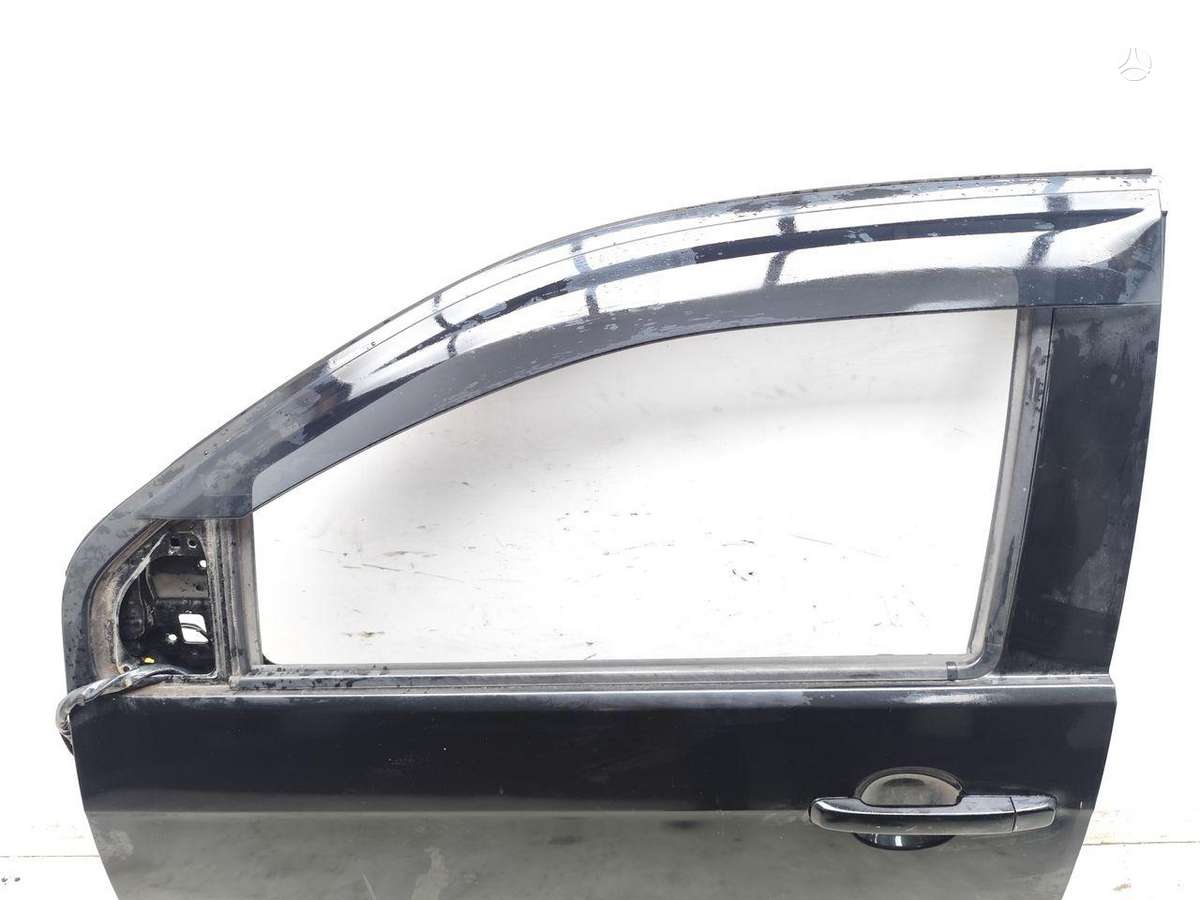 Isuzu D-Max doors