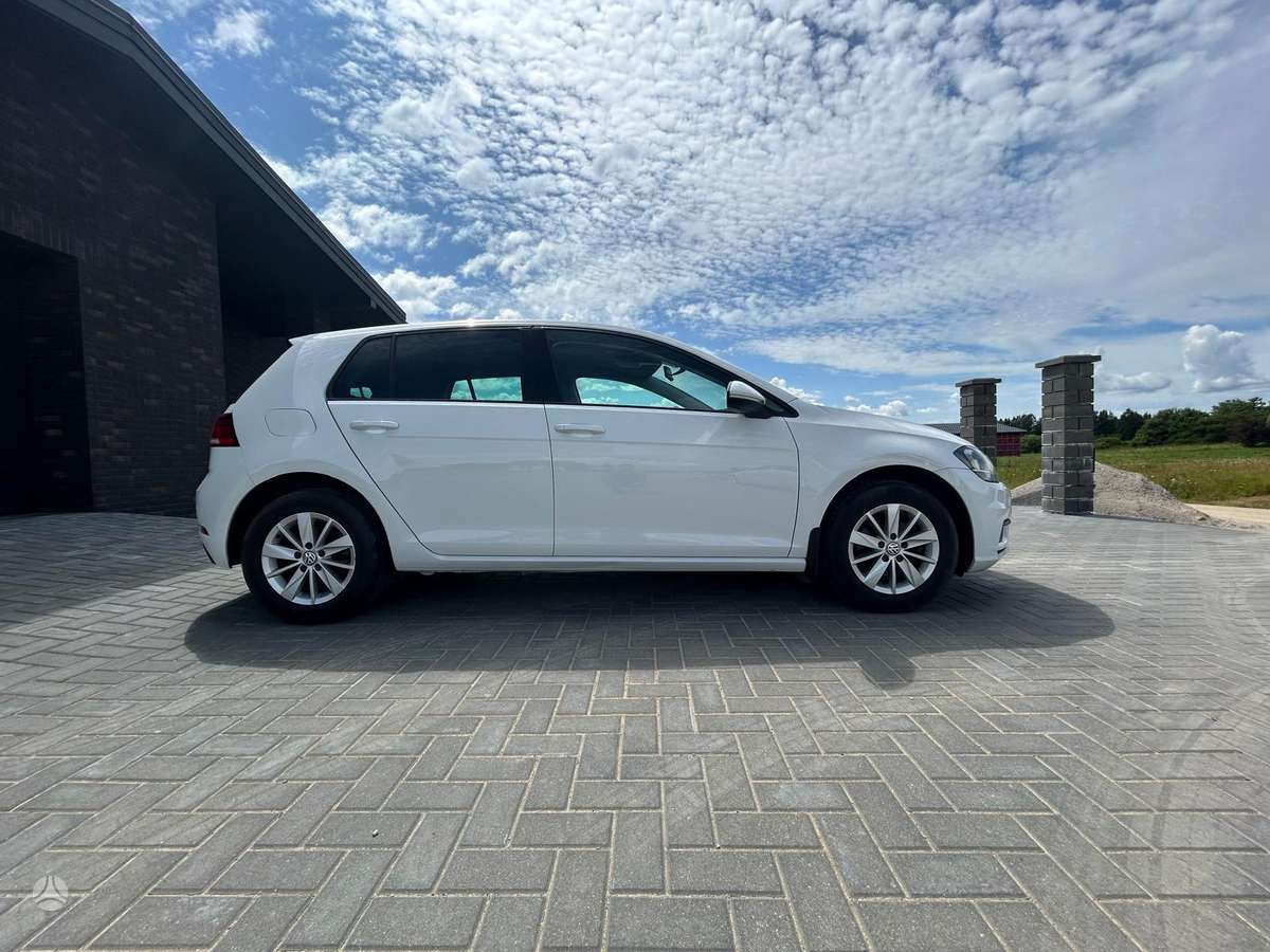 Volkswagen Golf, 1.0 l., hatchback