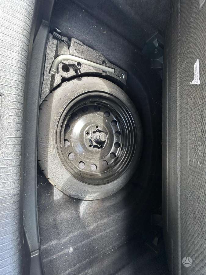 Volkswagen Golf, 1.0 l., hatchback