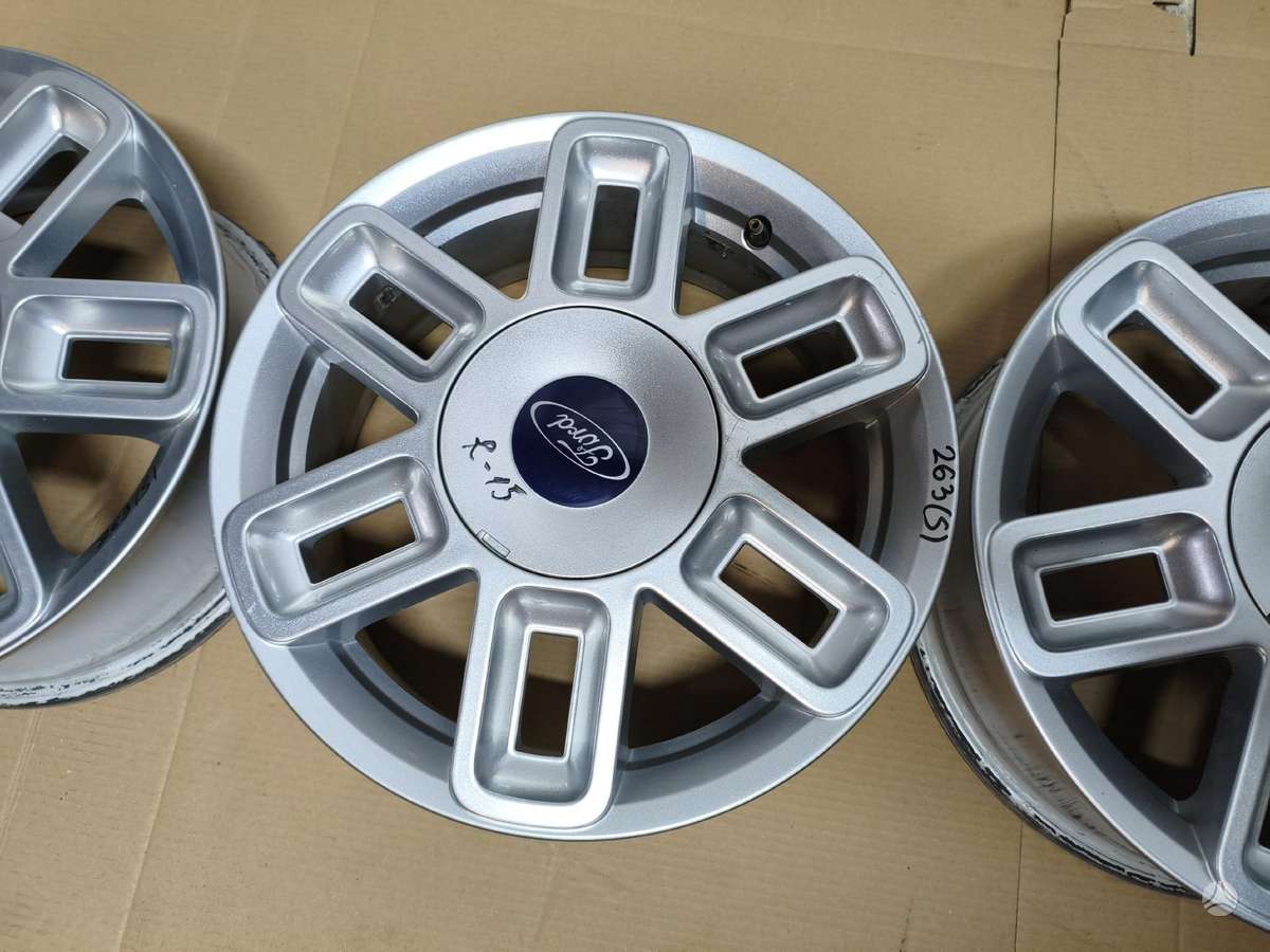 Ford FIESTA, легкосплавные , R15