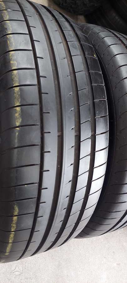 Goodyear, летние 235/55 R19