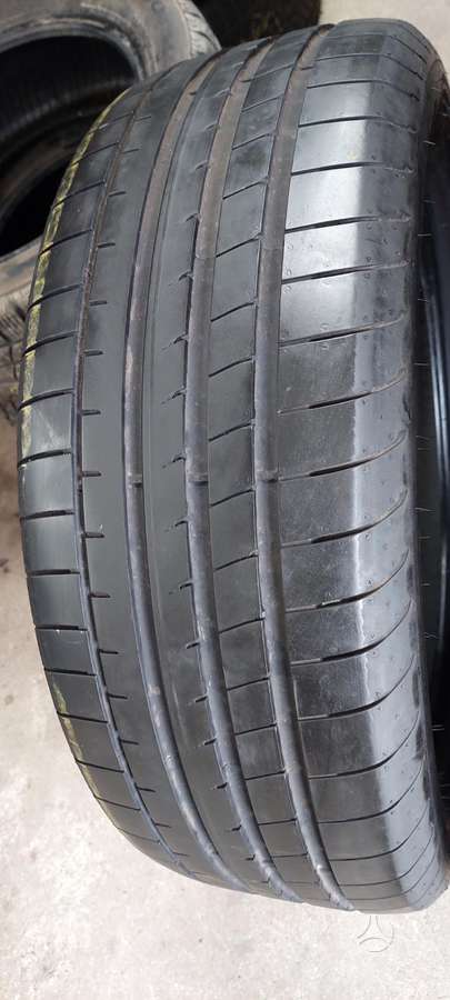 Goodyear, summer 235/55 R19