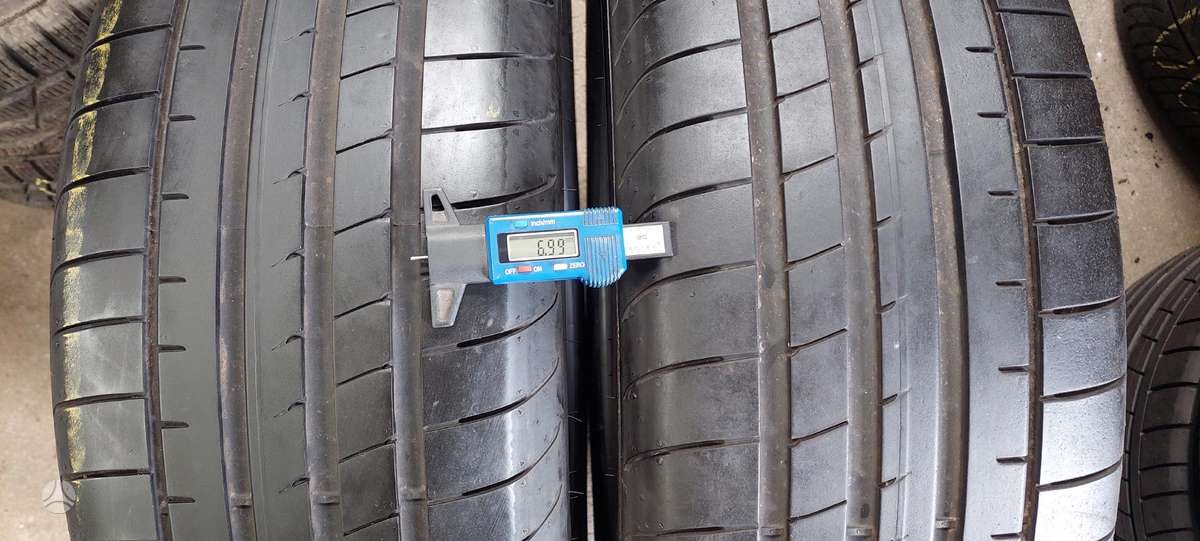 Goodyear, summer 235/55 R19