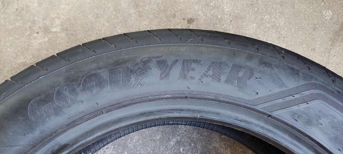 Goodyear, летние 235/55 R19