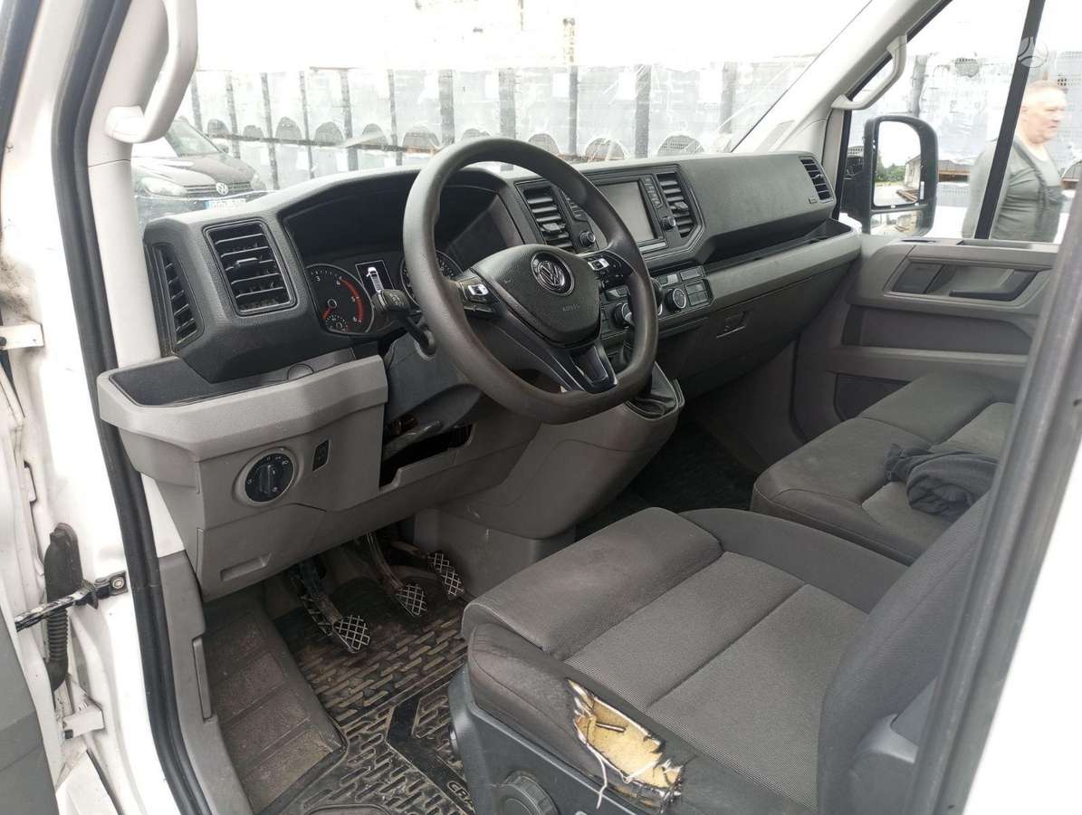 Volkswagen Crafter, cargo vans