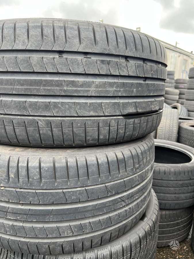 Pirelli P zero PZ4, summer 305/40 R20