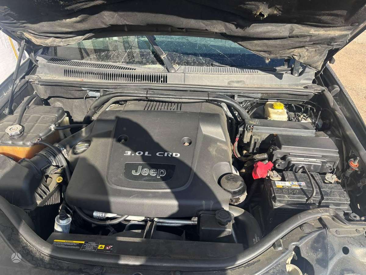Jeep Grand Cherokee по частям