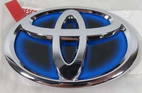 Toyota Sienna детали кузова