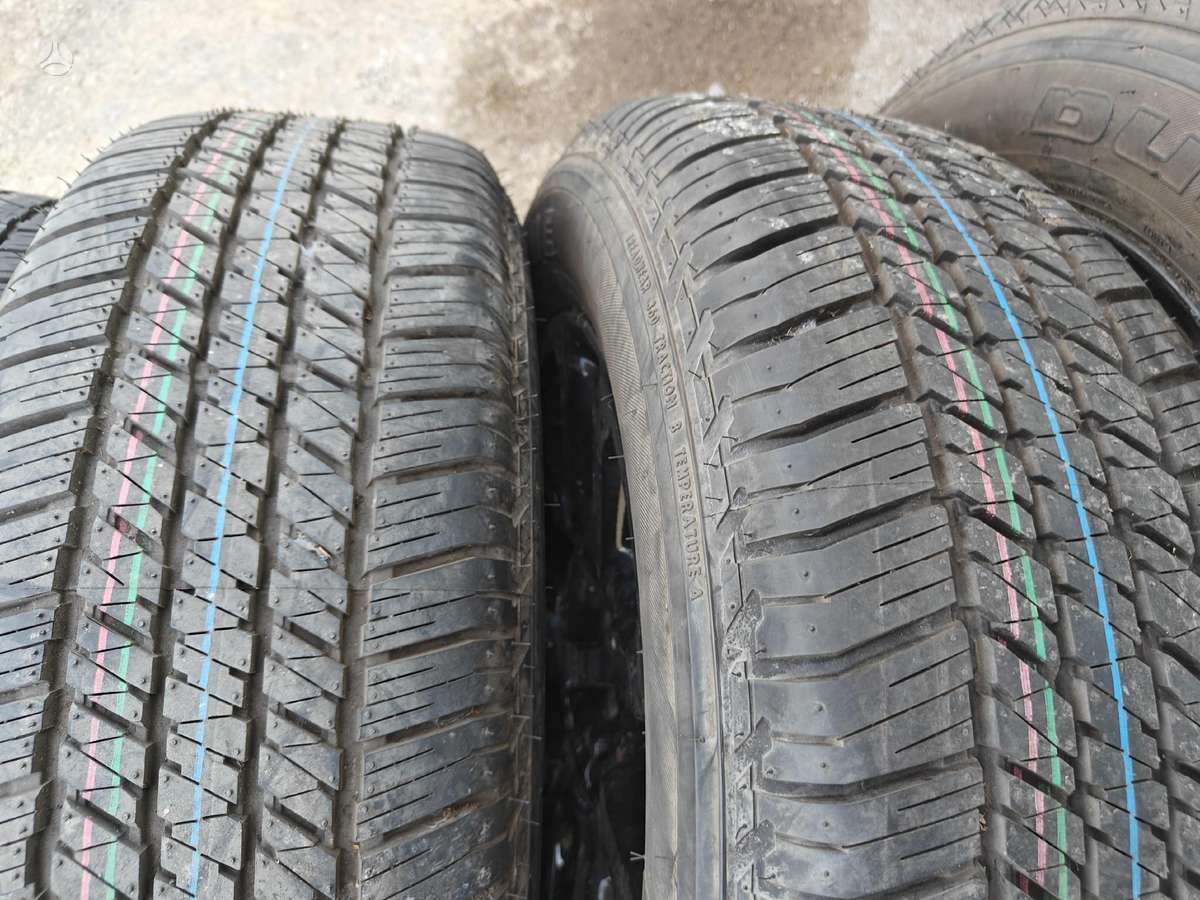 Toyota Hilux Ratų komplektai