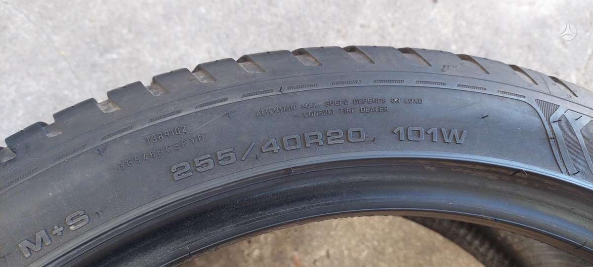 Goodyear, universalios 255/40 R20