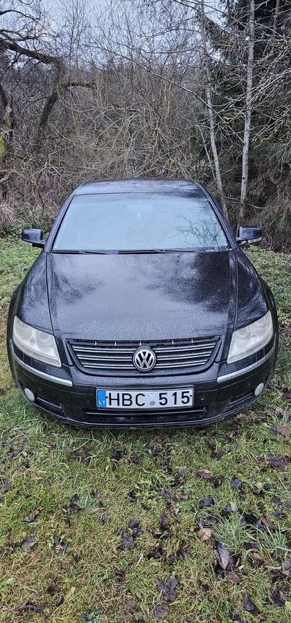 Volkswagen Phaeton for parts
