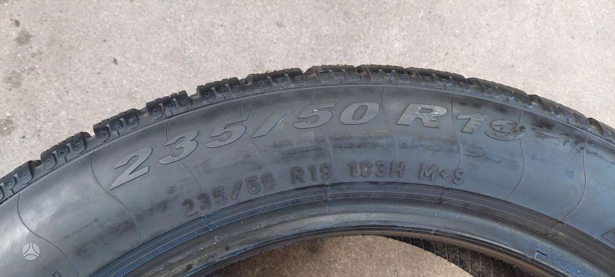 Pirelli, winter 235/50 R19