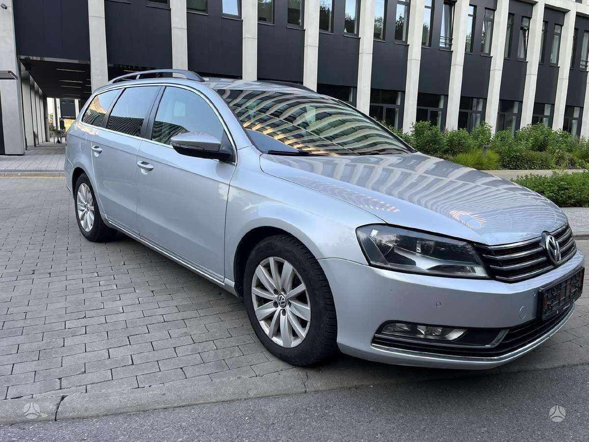 Volkswagen Passat, universalas