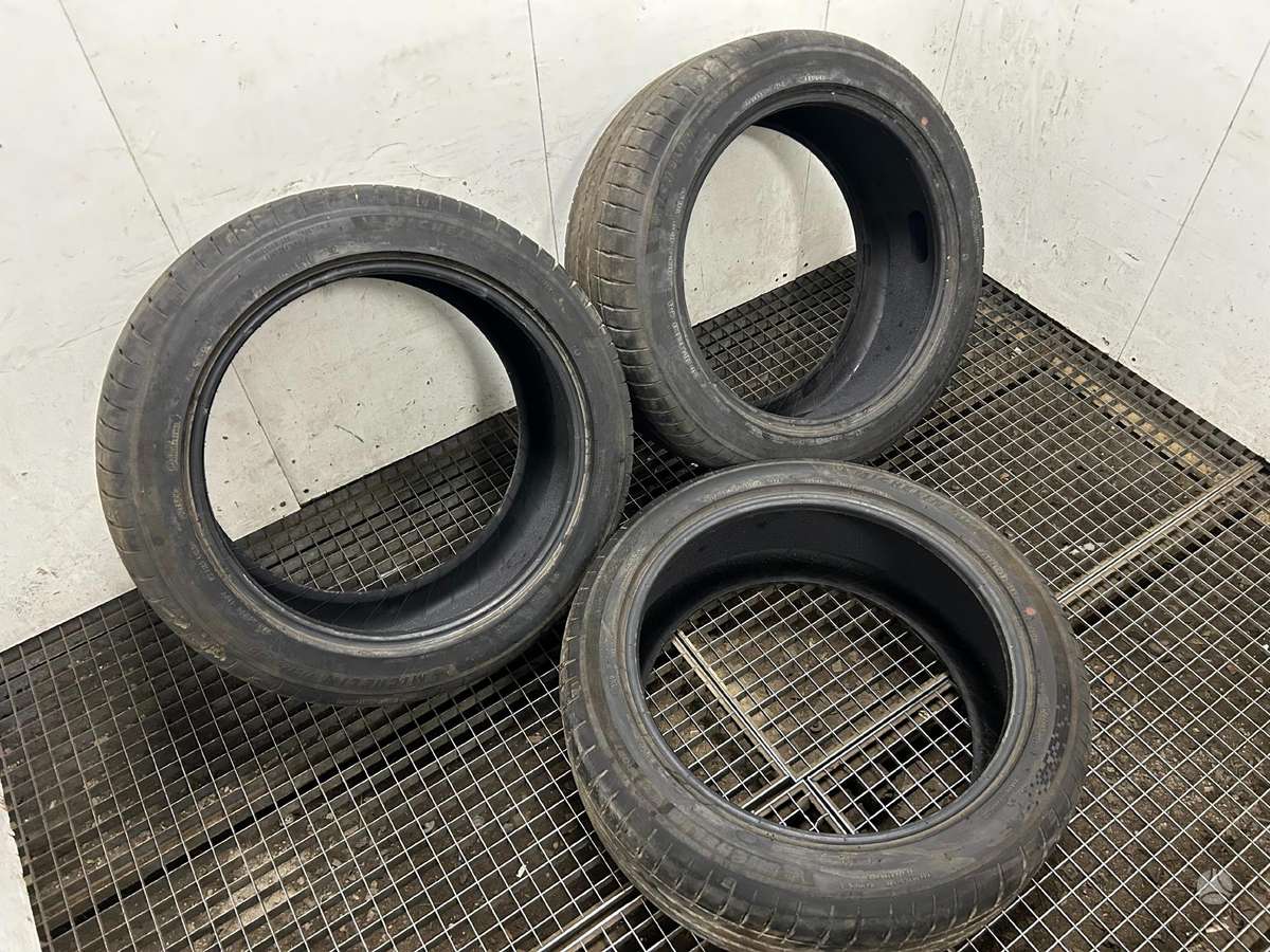 Michelin PILOT SPORT EV, summer 275/45 R20 | A28698375