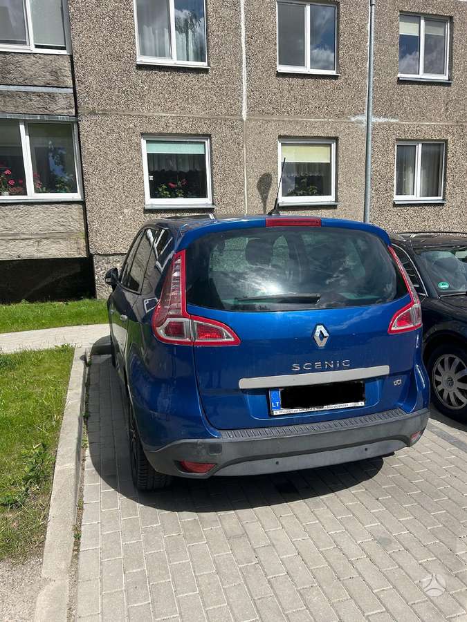 Renault Scenic - 4
