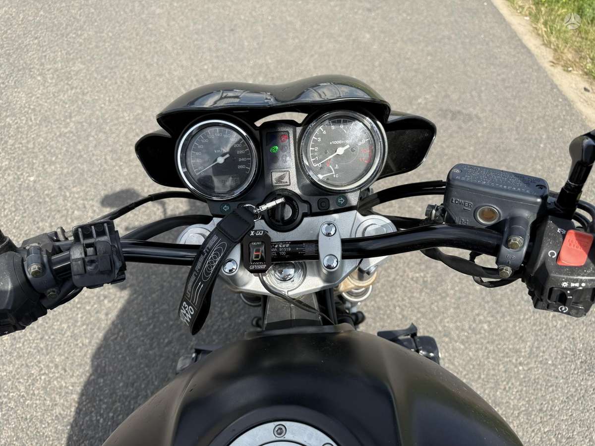 Honda CB 919cc, street / classic