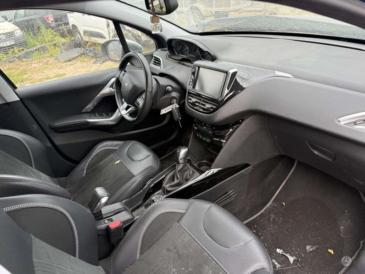 Peugeot 2008 по частям. 105000 km