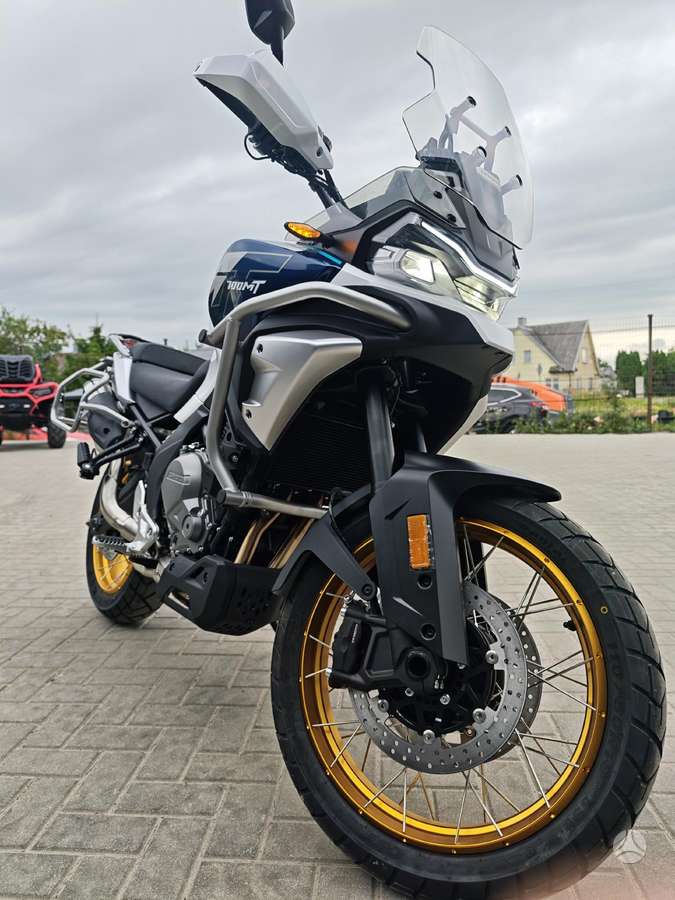 CFMOTO 700MT 693cc, touring / sport touring