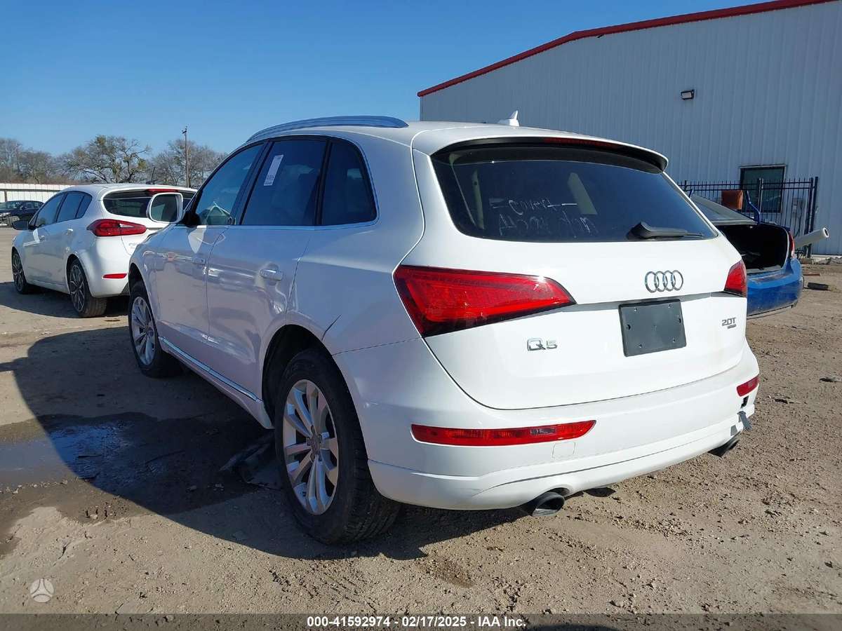 Audi Q5 for parts. Usa dalimis