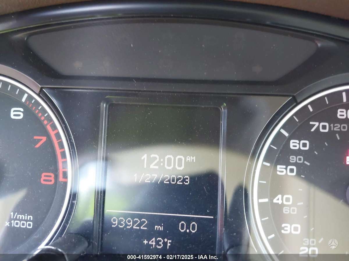 Audi Q5 for parts. Usa dalimis