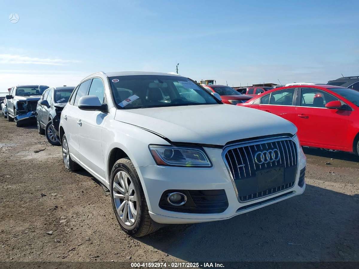 Audi Q5 for parts. Usa dalimis